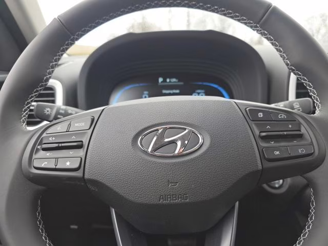 2026 Lunar White w/Black Roof Hyundai Venue SEL FWD SUV