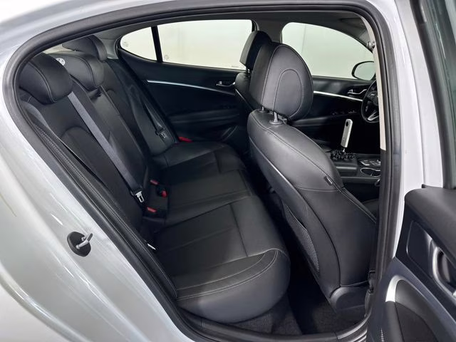 2020 Uyuni White Genesis G70 2.0T AWD Sedan