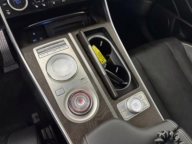 2021 Savile Silver Genesis GV80 2.5T AWD SUV