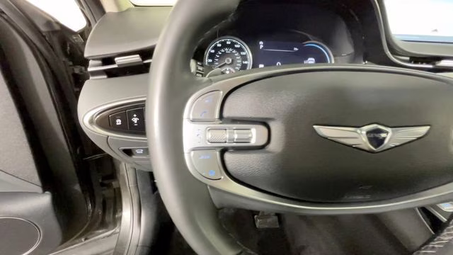 2025 Makalu Gray Genesis GV70 2.5T AWD SUV