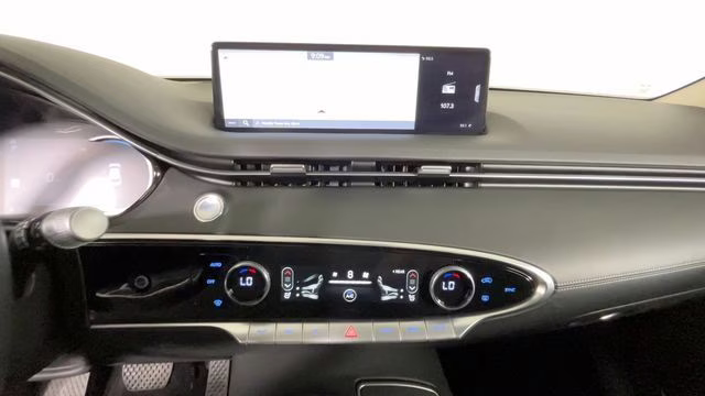 2025 Makalu Gray Genesis GV70 2.5T AWD SUV