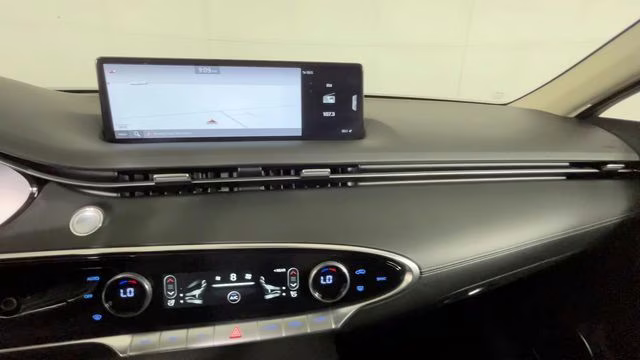 2025 Makalu Gray Genesis GV70 2.5T AWD SUV