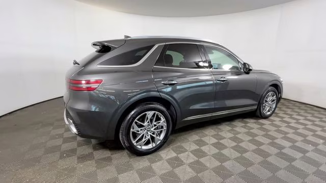 2025 Makalu Gray Genesis GV70 2.5T AWD SUV