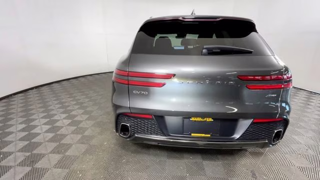 2025 Makalu Gray Genesis GV70 2.5T AWD SUV