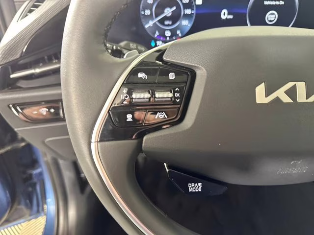 2025 Mineral Blue Kia Niro EV Wave FWD SUV