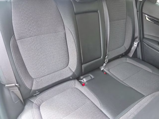 2022 Clear White/Black Roof Kia Seltos S AWD SUV