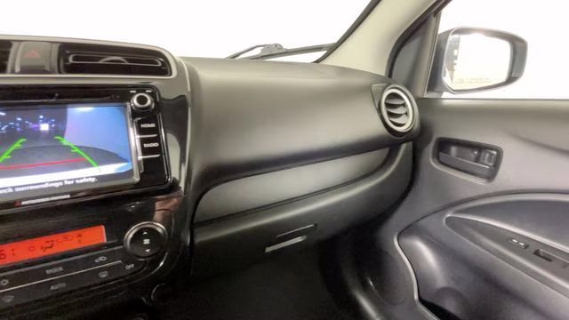 2020 Pearl White Mitsubishi Mirage G4 LE FWD Sedan