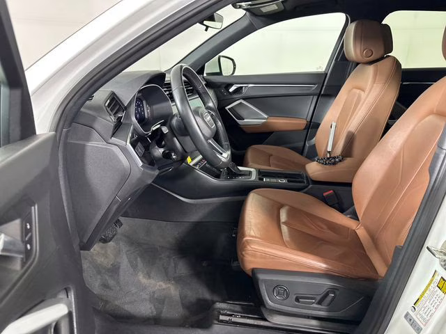 2020 Ibis White Audi Q3 Premium SUV