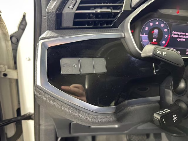 2020 Ibis White Audi Q3 Premium SUV