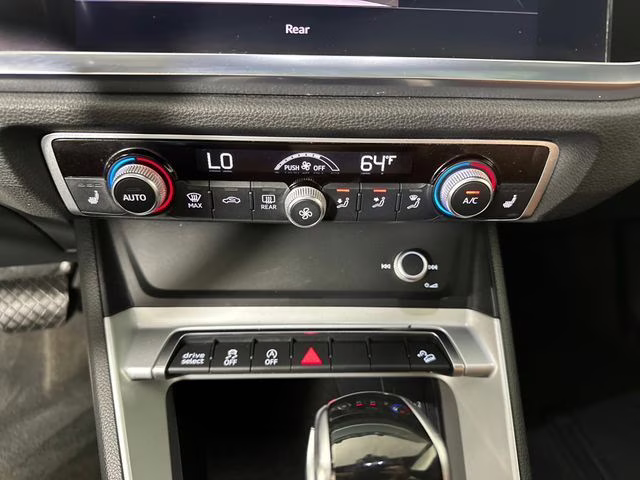 2020 Ibis White Audi Q3 Premium SUV