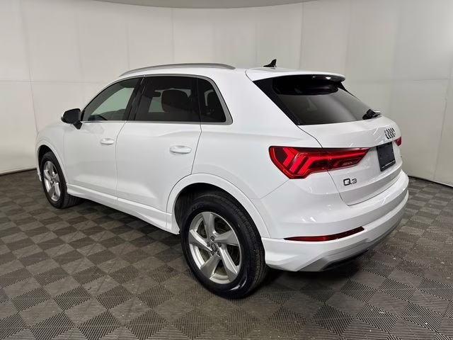 2020 Ibis White Audi Q3 Premium SUV
