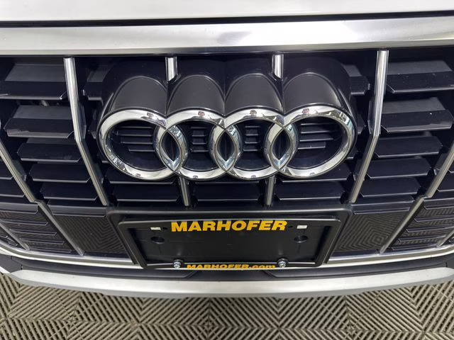 2020 Ibis White Audi Q3 Premium SUV
