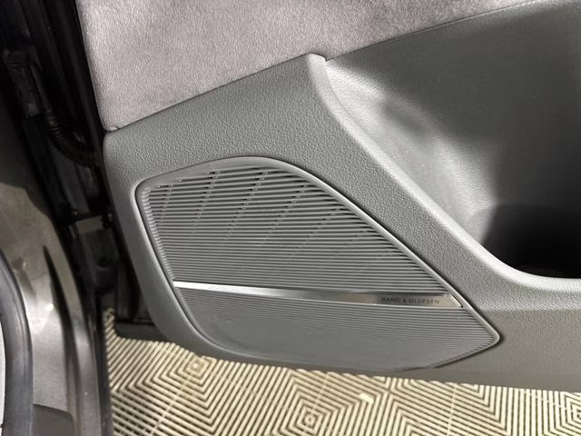2019 Samurai Gray Metallic Audi Q8 3.0T Prestige SUV