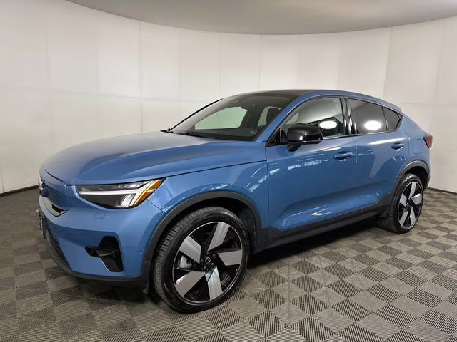 2023 Fjord Blue Metallic Volvo C40 Recharge Pure Electric Ultimate AWD SUV