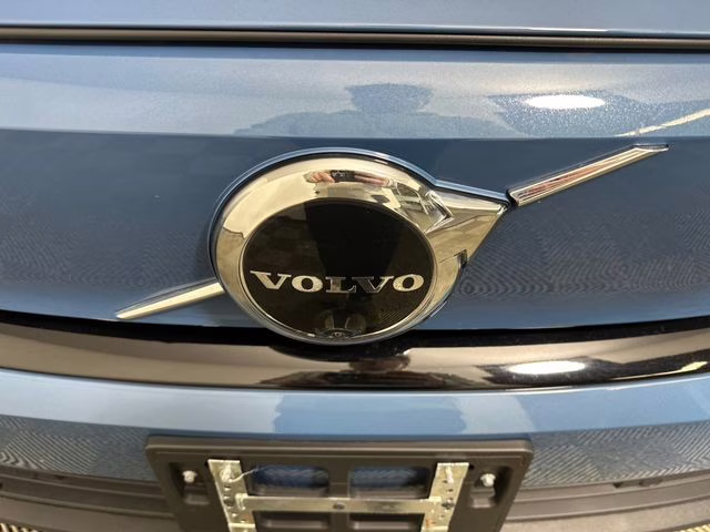 2023 Fjord Blue Metallic Volvo C40 Recharge Pure Electric Ultimate AWD SUV