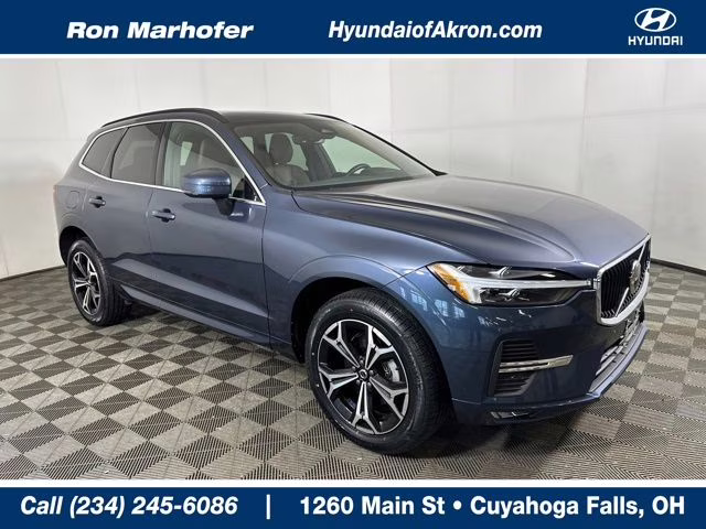 2022 Denim Blue Metallic Volvo XC60 B5 Momentum AWD SUV