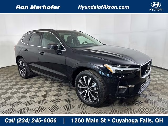 2023 Onyx Black Metallic Volvo XC60 B5 Core AWD SUV