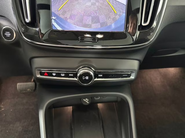 2023 Silver Volvo XC40 B5 Plus Bright Theme AWD SUV
