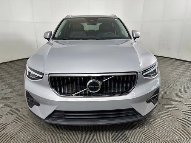 2023 Silver Volvo XC40 B5 Plus Bright Theme AWD SUV