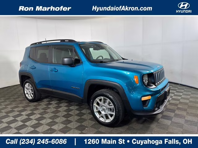 2022 Bikini Metallic Clearcoat Jeep Renegade Latitude 4X4 SUV