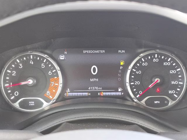2022 Bikini Metallic Clearcoat Jeep Renegade Latitude 4X4 SUV