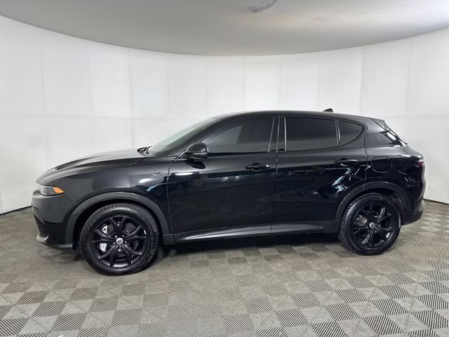 2024 8 Ball Dodge Hornet R/T AWD SUV