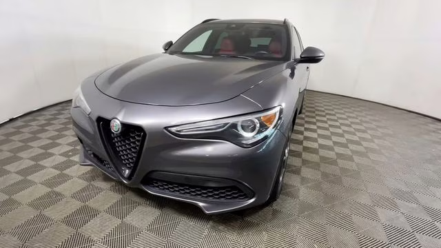 2022 Vesuvio Gray Metallic Alfa Romeo Stelvio Sprint AWD SUV