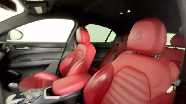 2022 Vesuvio Gray Metallic Alfa Romeo Stelvio Sprint AWD SUV