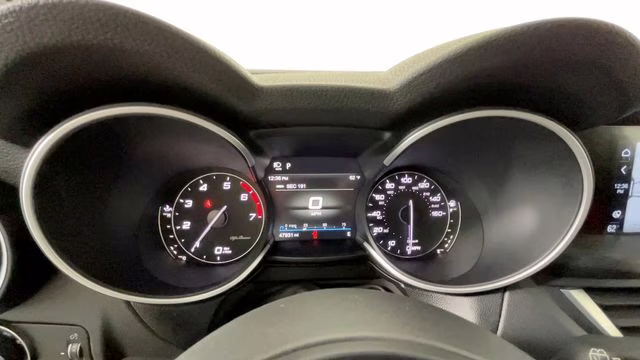 2022 Vesuvio Gray Metallic Alfa Romeo Stelvio Sprint AWD SUV