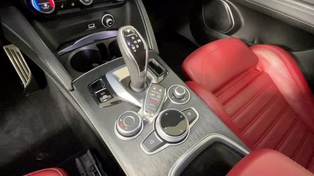 2022 Vesuvio Gray Metallic Alfa Romeo Stelvio Sprint AWD SUV