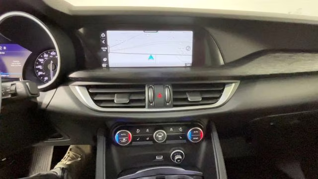 2022 Vesuvio Gray Metallic Alfa Romeo Stelvio Sprint AWD SUV