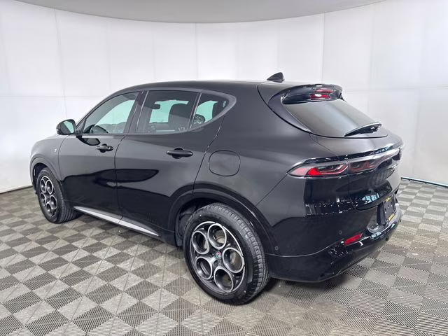 2024 Alfa Black Alfa Romeo Tonale Ti AWD SUV