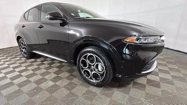 2024 Alfa Black Alfa Romeo Tonale Ti AWD SUV