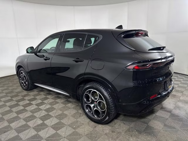 2024 Alfa Black Alfa Romeo Tonale Ti AWD SUV