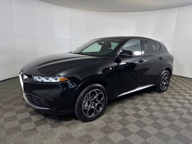 2024 Alfa Black Alfa Romeo Tonale Ti AWD SUV