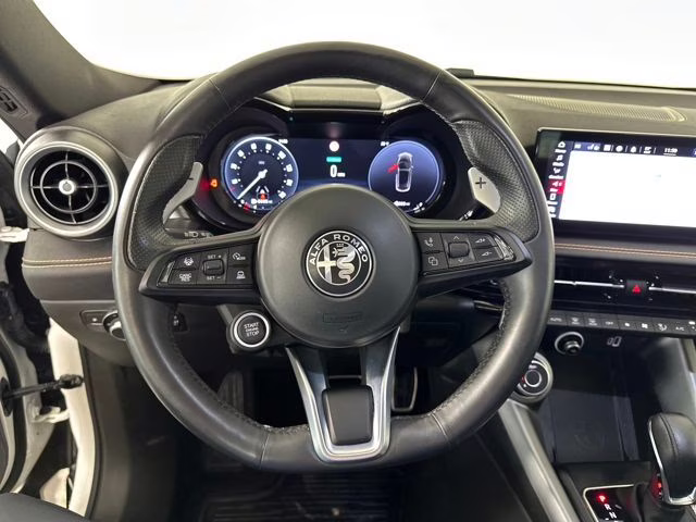 2024 Alfa White Alfa Romeo Tonale Ti AWD SUV