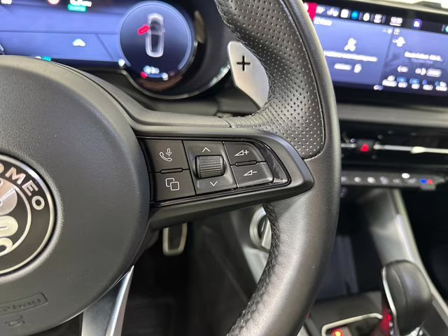 2024 Grigio Ascari Metallic Alfa Romeo Tonale Veloce AWD SUV