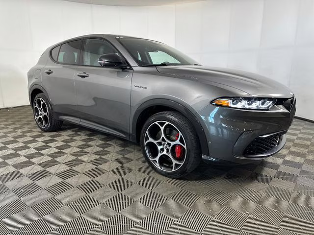 2024 Grigio Ascari Metallic Alfa Romeo Tonale Veloce AWD SUV