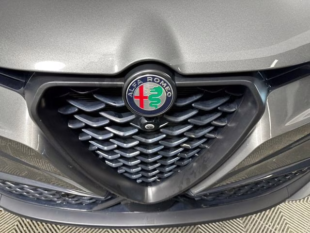 2024 Grigio Ascari Metallic Alfa Romeo Tonale Veloce AWD SUV