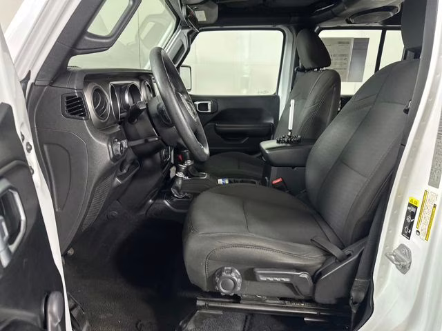 2020 Bright White Clearcoat Jeep Wrangler Unlimited Sport 4X4 SUV