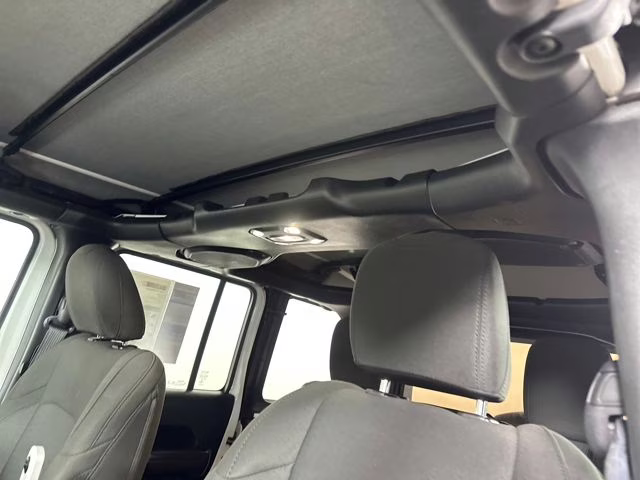 2020 Bright White Clearcoat Jeep Wrangler Unlimited Sport 4X4 SUV