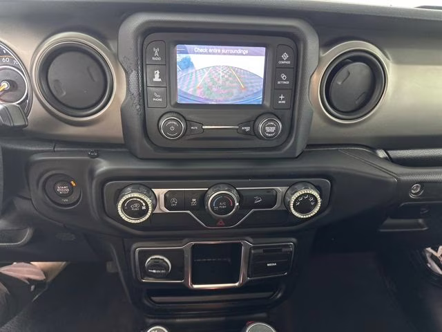 2020 Bright White Clearcoat Jeep Wrangler Unlimited Sport 4X4 SUV
