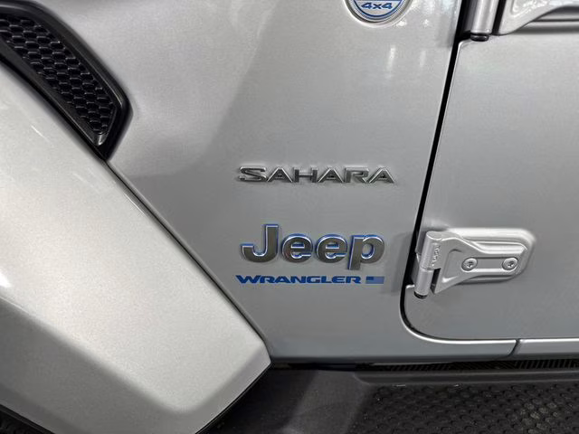 2023 Silver Zynith Clearcoat Jeep Wrangler Sahara 4xe 4X4 SUV