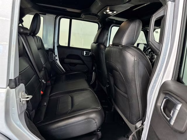 2023 Silver Zynith Clearcoat Jeep Wrangler Sahara 4xe 4X4 SUV
