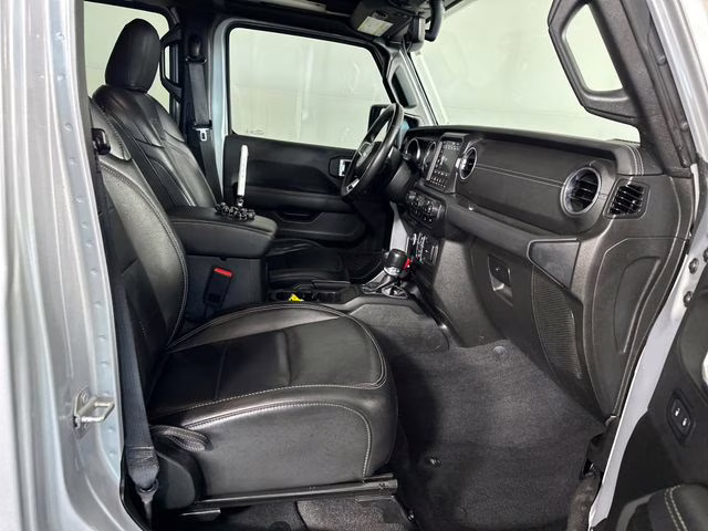 2023 Silver Zynith Clearcoat Jeep Wrangler Sahara 4xe 4X4 SUV