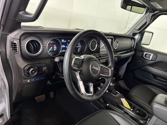 2023 Silver Zynith Clearcoat Jeep Wrangler Sahara 4xe 4X4 SUV
