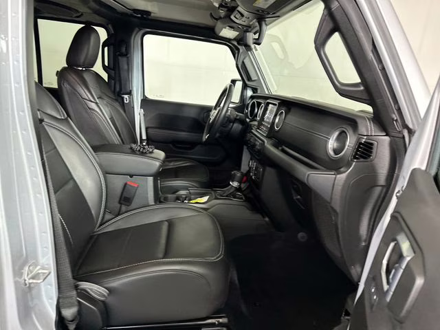 2023 Silver Zynith Clearcoat Jeep Wrangler Sahara 4xe 4X4 SUV
