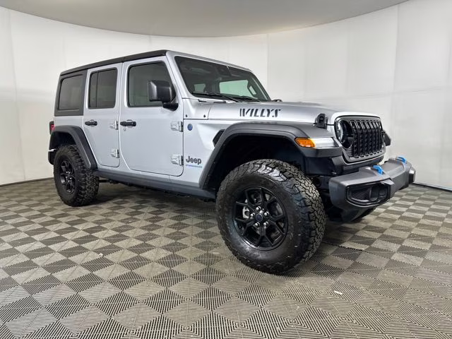 2024 Silver Zynith Clearcoat Jeep Wrangler Willys 4xe 4X4 SUV