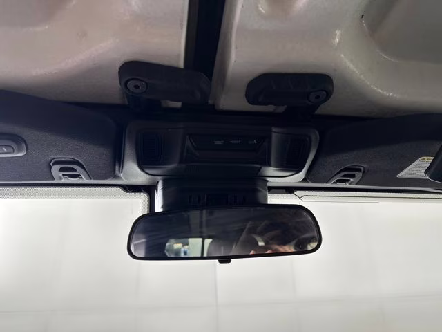 2024 Silver Zynith Clearcoat Jeep Wrangler Willys 4xe 4X4 SUV
