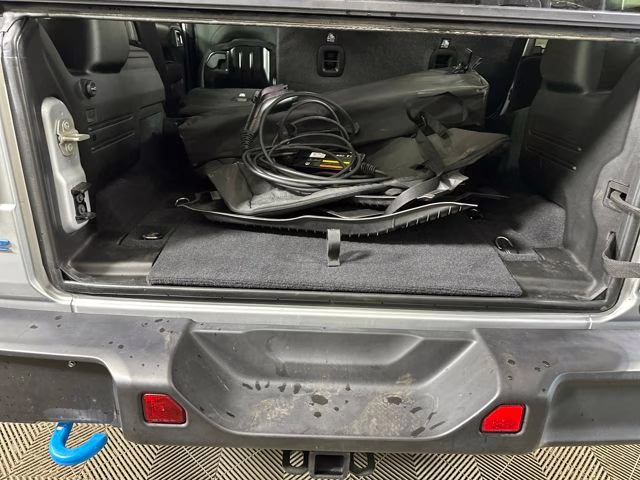 2024 Silver Zynith Clearcoat Jeep Wrangler Willys 4xe 4X4 SUV